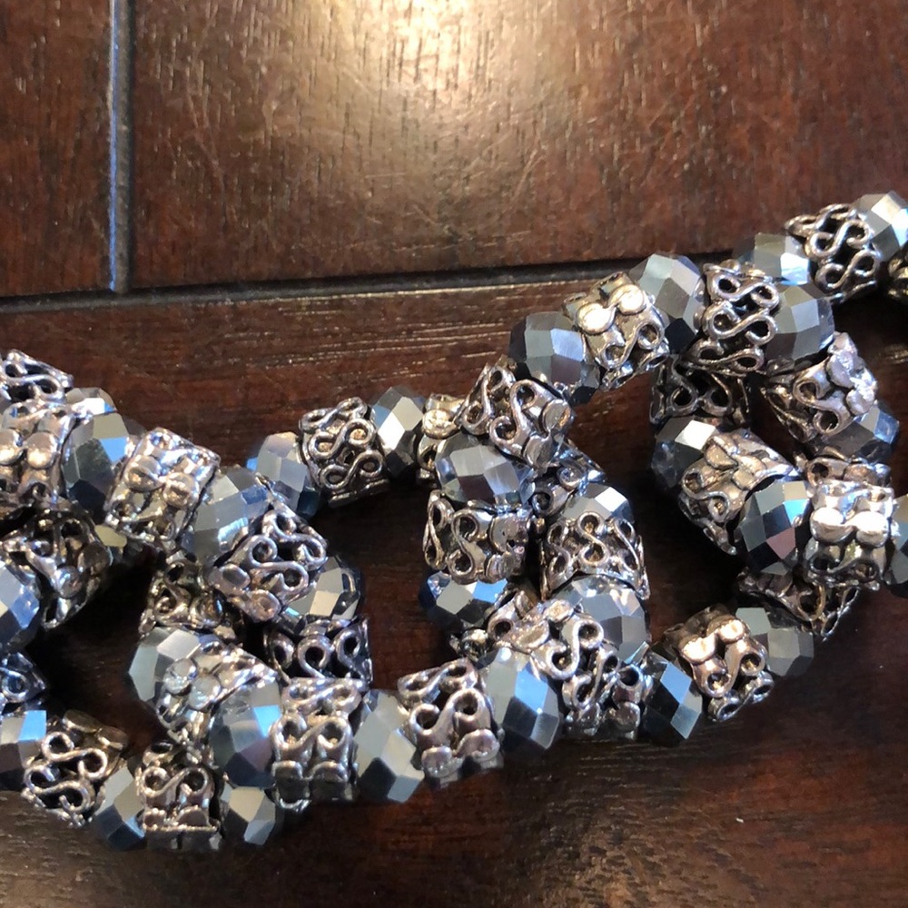 Gunmetal necklace - Picture 2 of 6